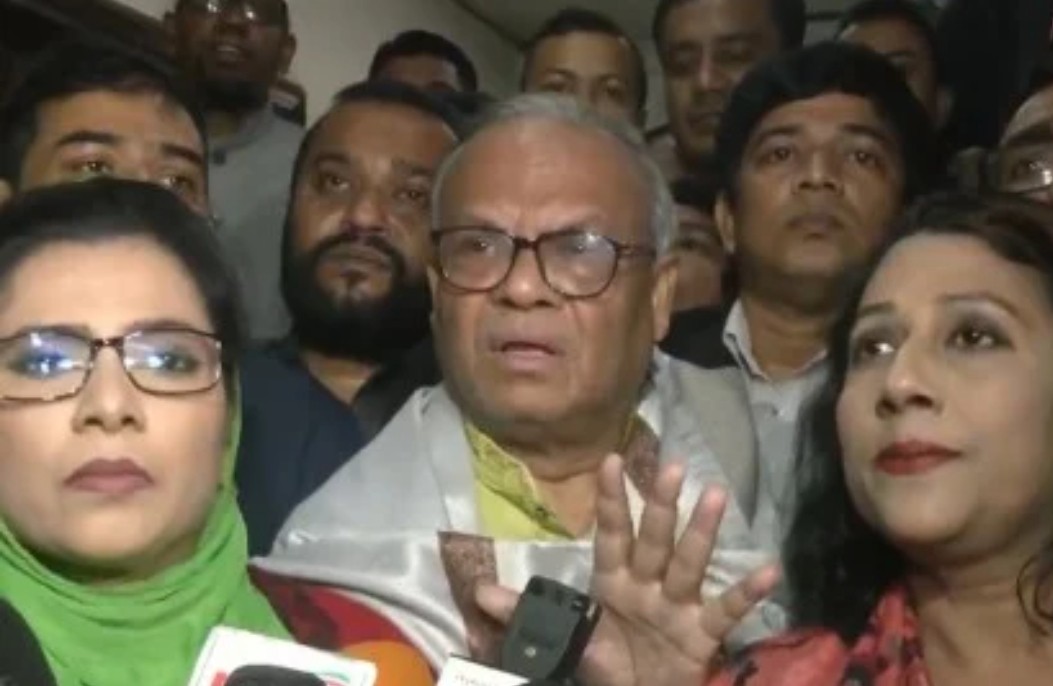 দীর্ঘদিন পর তালা খুললো বিএনপির কেন্দ্রীয় কার্যালয়ের।