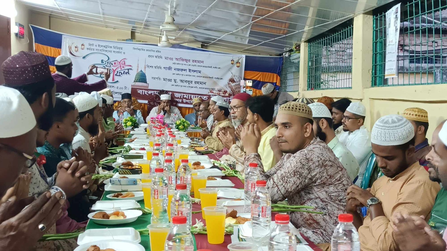 শ্যামনগরে সাংবাদিকদের সম্মানে জামায়াতের ইফতার মাহফিল