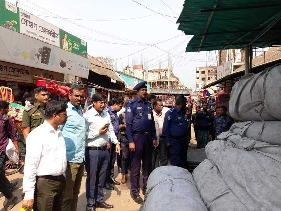 পবিত্র রমজান উপলক্ষ্যে ফুলপুরে মোবাইল কোর্ট পরিচালনা বিভিন্ন ধারায় জরিমানা প্রশাসনের সতর্ক বার্তা