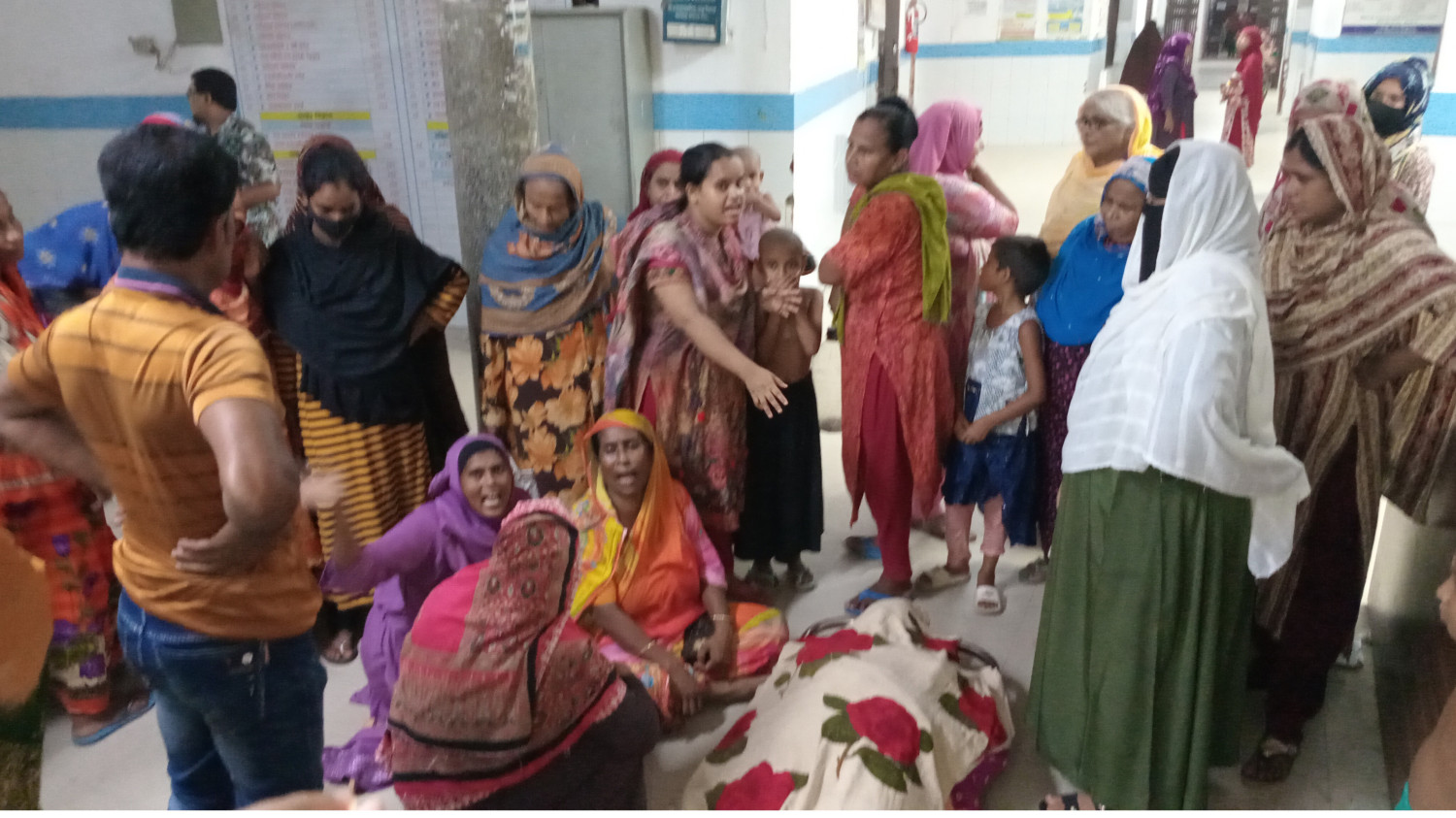লোহাগড়ায় সিজারের সময় প্রসূতি মায়ের মৃত্যু