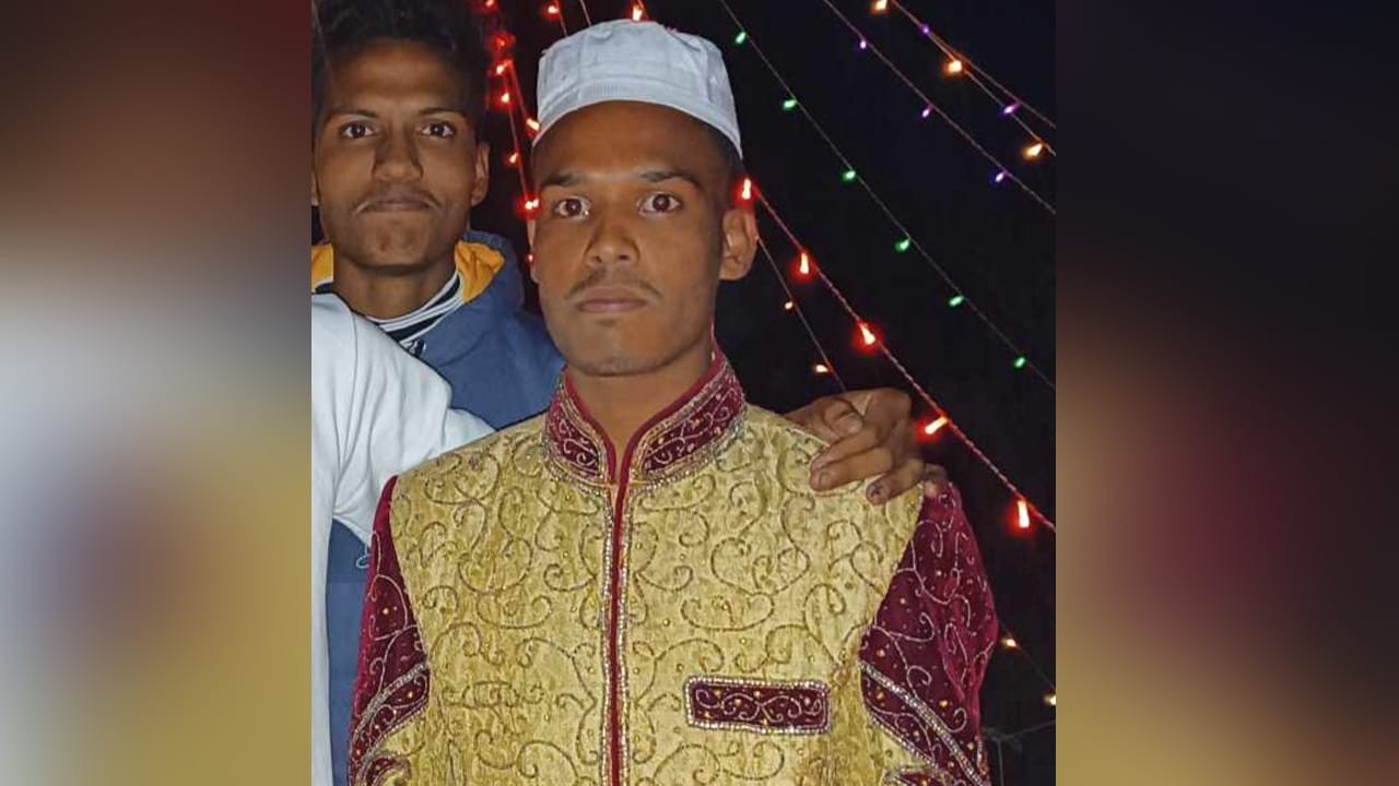 বঙ্গোপসাগরে ১৩ মাঝি-মাল্লা ৪ দিন ধরে ট্রলার নিখোঁজ