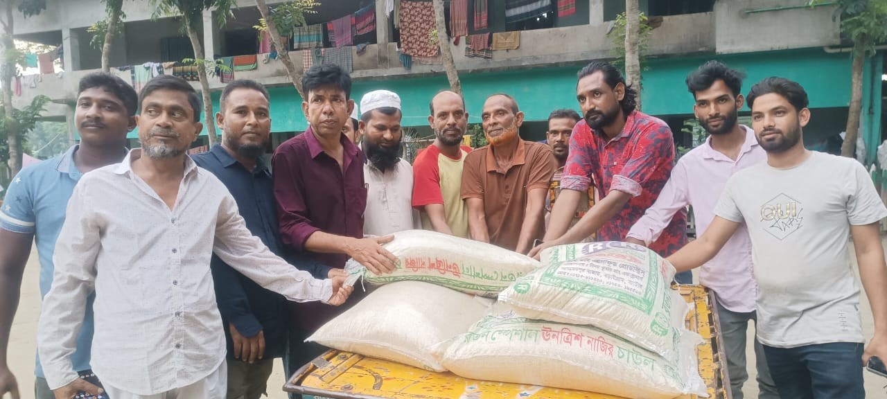 ভাঙ্গুরায় বিএনপি নেতার উদ্যোগে এতিমখানায় চাউল বিতরণ