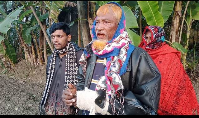 লক্ষ্মীপুরে ব্যবসায়ী বসতঘরে হামলা-ভাঙচুর, আটক ১