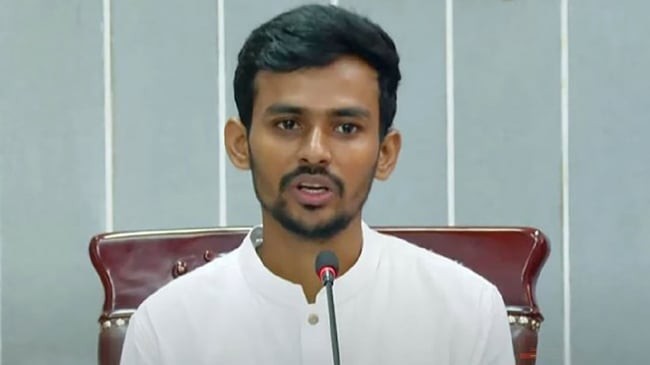 দেশে আসা-যাওয়ায় কোন বাধা নেই সাকিবের : ক্রীড়া উপদেষ্টা আসিফ মাহমুদ