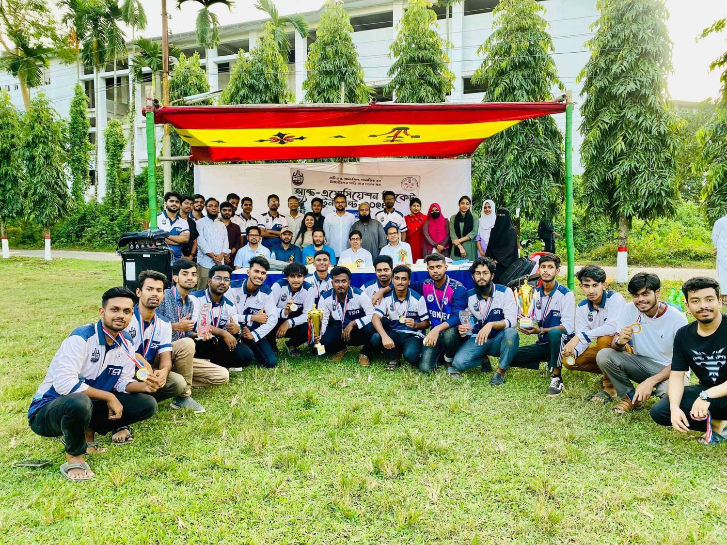 চট্টগ্রাম বিশ্ববিদ্যালয়ের উদ্যোগে আন্তঃএসোসিয়েশন ক্রিকেট টুর্নামেন্ট অনুষ্ঠিত