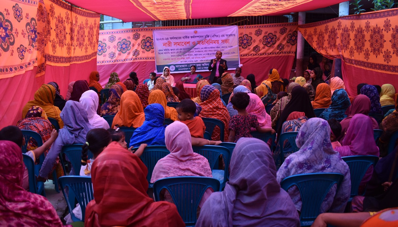 নড়াইল জেলা তথ্য অফিসের নারী সমাবেশ ও মতবিনিময় সভা অনুষ্ঠিত
