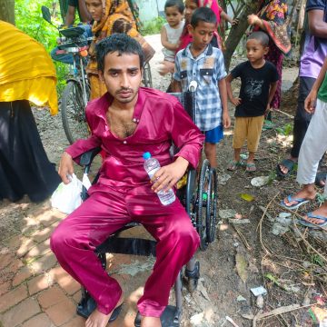 নড়াইলে মানবপাচারের শিকার জনি দেশে ফিরলেও কাটছে চরম সংকটে