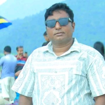 InShot_20260901_115724460 কালিয়ায় উপজেলা ভূমি অফিসের কর্মচারীর বিরুদ্ধে ঘুষ নেওয়ার অভিযোগ