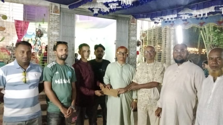 কালিয়ার মাউলীতে ১১টি পূজামণ্ডপ পরিদর্শন ও আর্থিক সহায়তা দিলেন সরদার মিজানুর রহমান